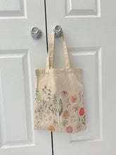 Load image into Gallery viewer, Reusable Floral Tote Bag
