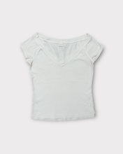 Load image into Gallery viewer, Express White V-Neck T-Shirt (M)
