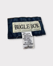 Load image into Gallery viewer, Bugle Boy Oversized Dark Wash Sherpa Lined Denim Jacket with Corduroy Collar (L)
