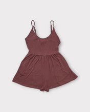 Load image into Gallery viewer, Wild Fable Mauve Ribbed Romper (XL)
