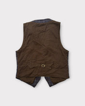 Load image into Gallery viewer, Pendleton Plaid Slim Wool Button Down Vest (38)
