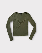 Load image into Gallery viewer, Forever 21 Green Shirred V Neck Long Sleeve Top (S)
