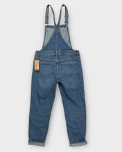 Load image into Gallery viewer, H&amp;M Medium Wash Straight Leg Overalls (10)
