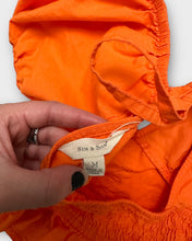 Load image into Gallery viewer, Sim &amp; Sam Orange Cinched Babydoll Top (M)
