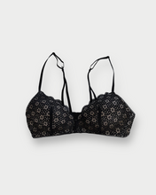 Load image into Gallery viewer, Aerie Black Lace Padded Bralette (34B)
