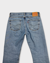 Load image into Gallery viewer, Levi&#39;s 505 Straight Leg Medium Wash Jeans
