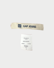 Load image into Gallery viewer, Gap Red Corduroy Mini Skirt (6)

